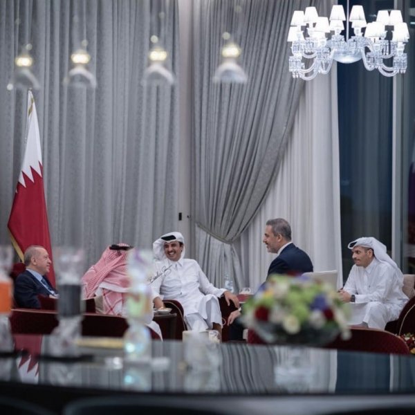 Cumhurbaşkanı Erdoğan ile Katar Emirinden samimi pozlar #1