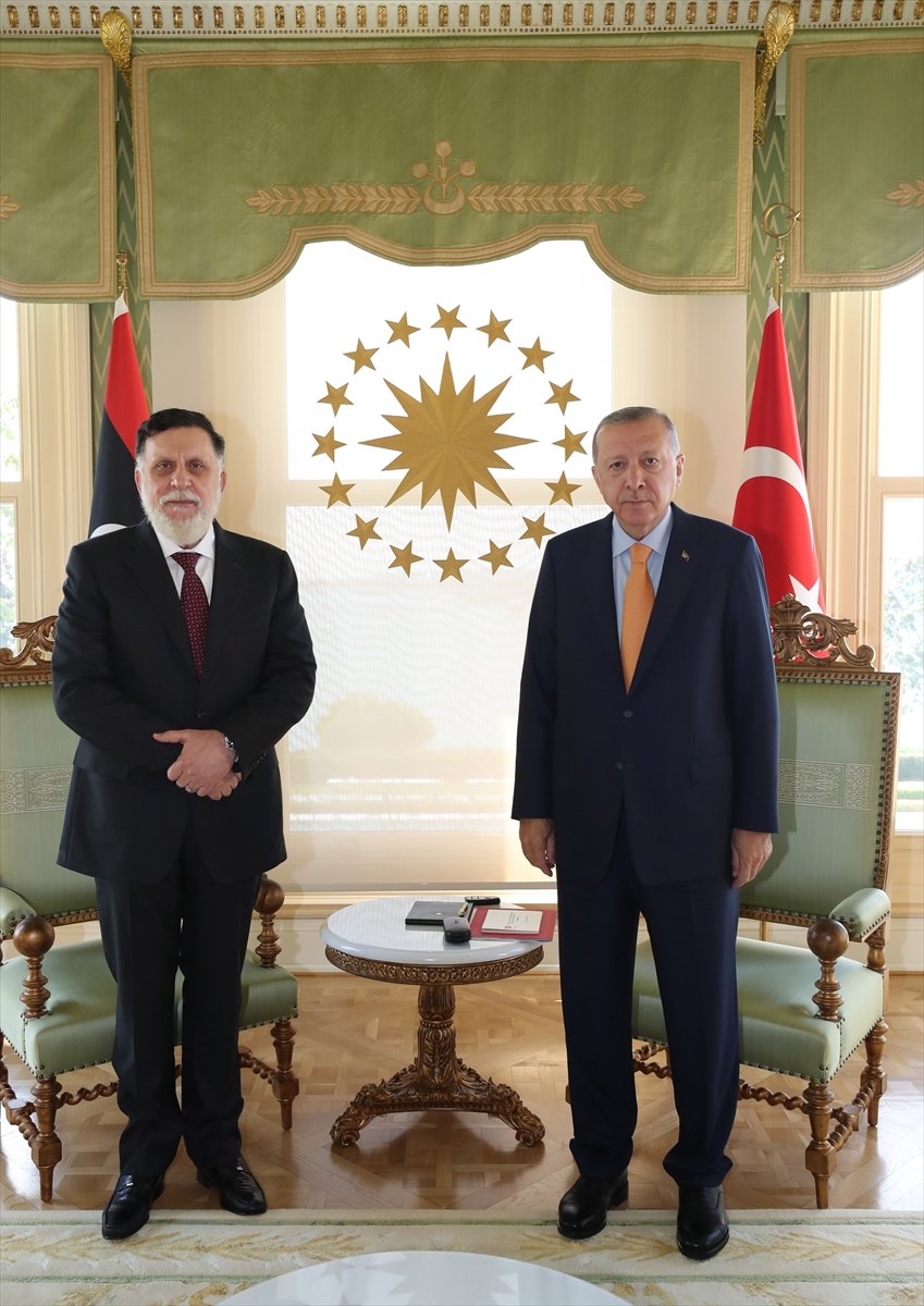 Cumhurbaşkanı Erdoğan, Libya Başbakanı Serrac la görüştü #1