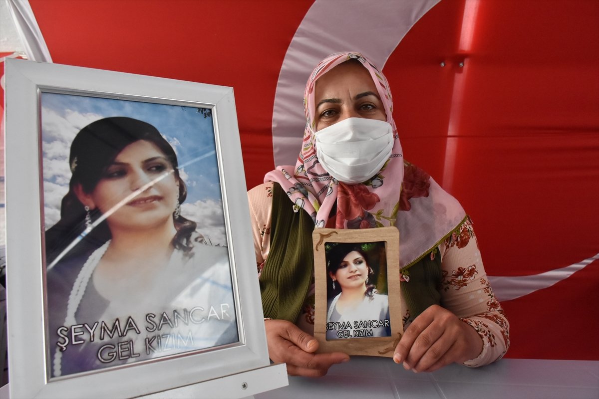 Diyarbakır'da annelerin nöbeti 307. gününde #2