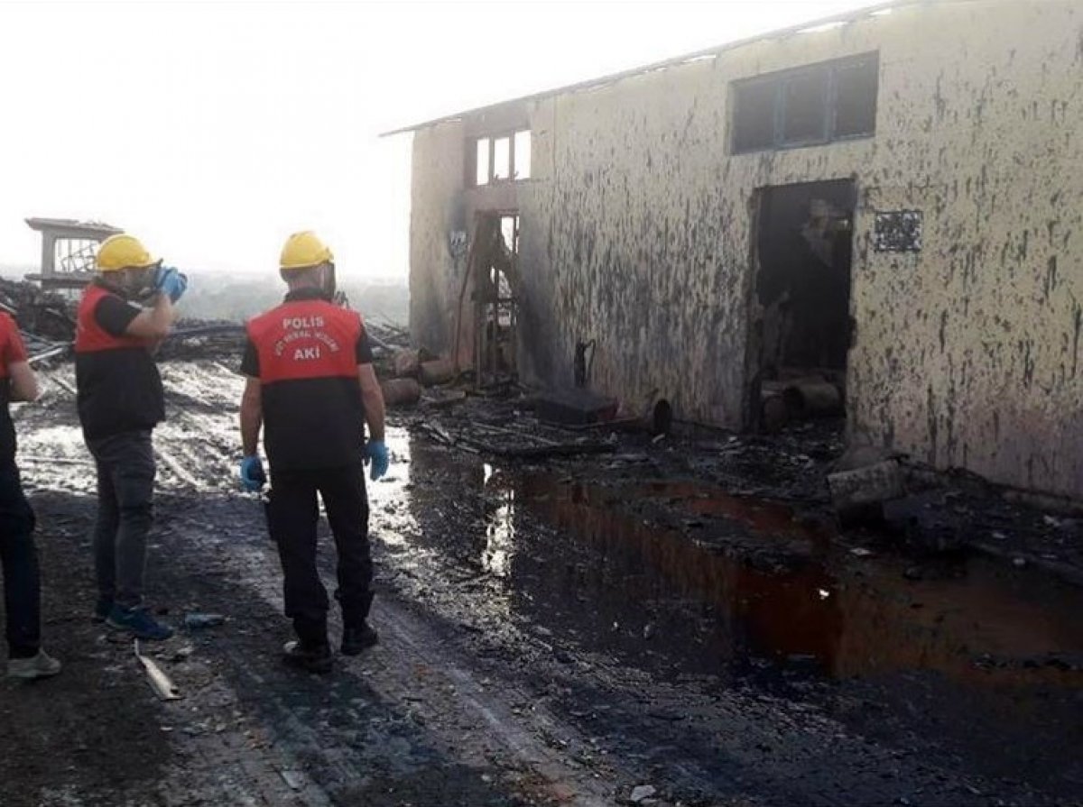Hendek'teki patlamaya ilişkin 3 kişi için gözaltı kararı #2