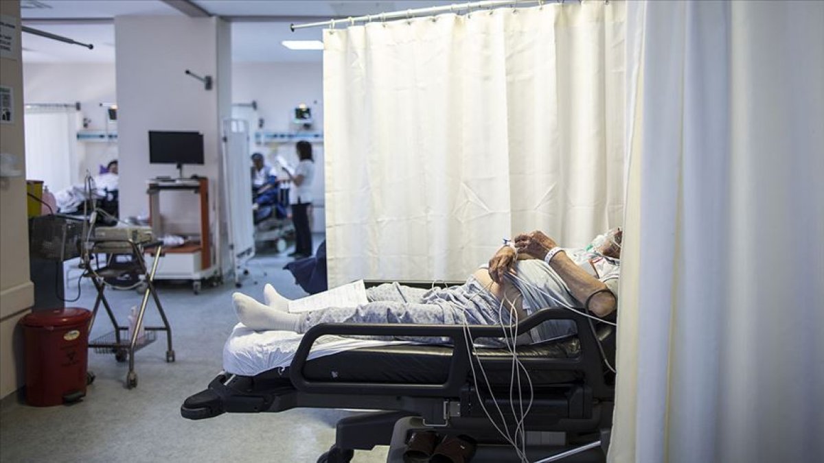 İtalya'daki koronavirüs hastanesinin yoğun bakımı boşaldı #1