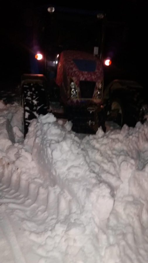 Kırıkkale'de karda mahsur kalan besici kurtarıldı