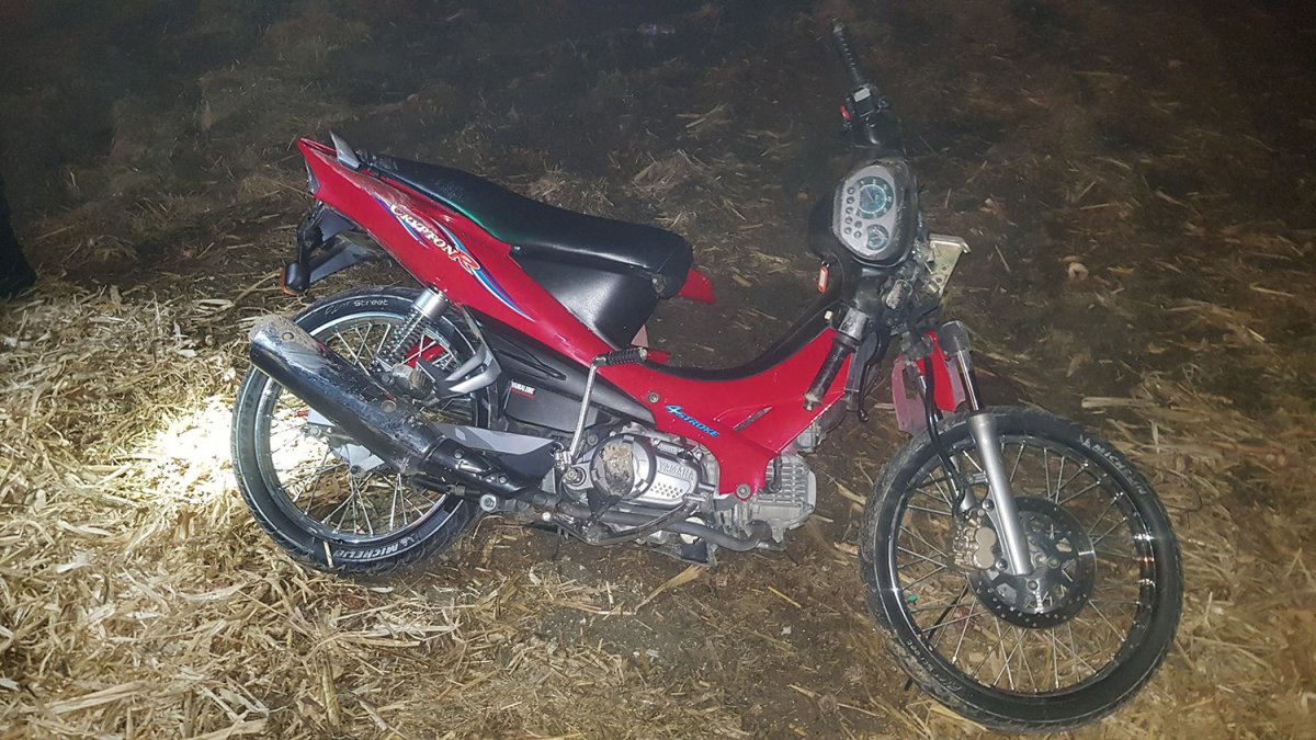 Manisa'da motosiklet tıra arkadan çarptı