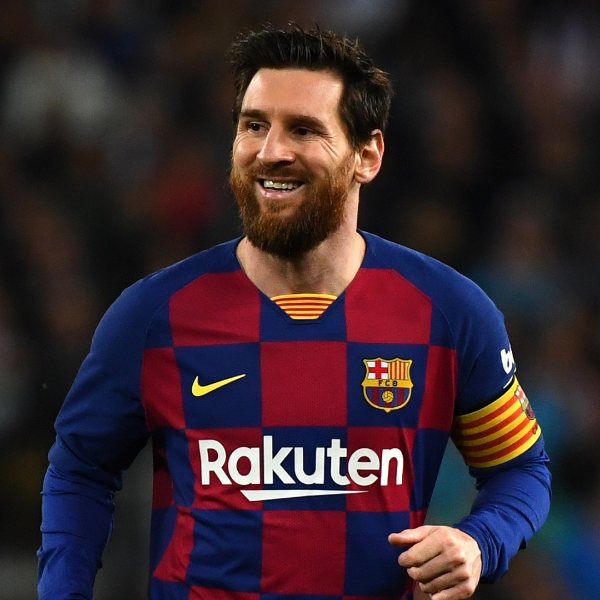 Messi, 700 golün 582'sini sol ayakla attı #1