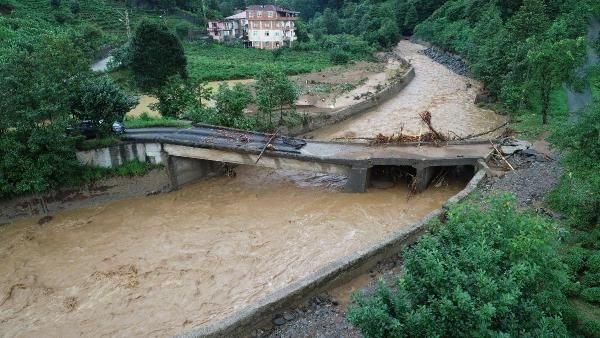 Rize'deki yağışlarda son 91 yılın rekoru kırıldı #13