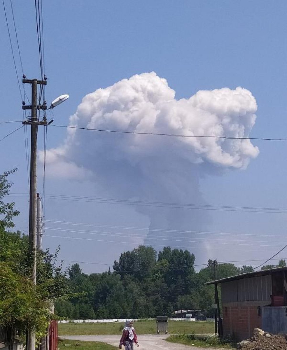 Sakarya'da havai fişek fabrikasında patlama #5