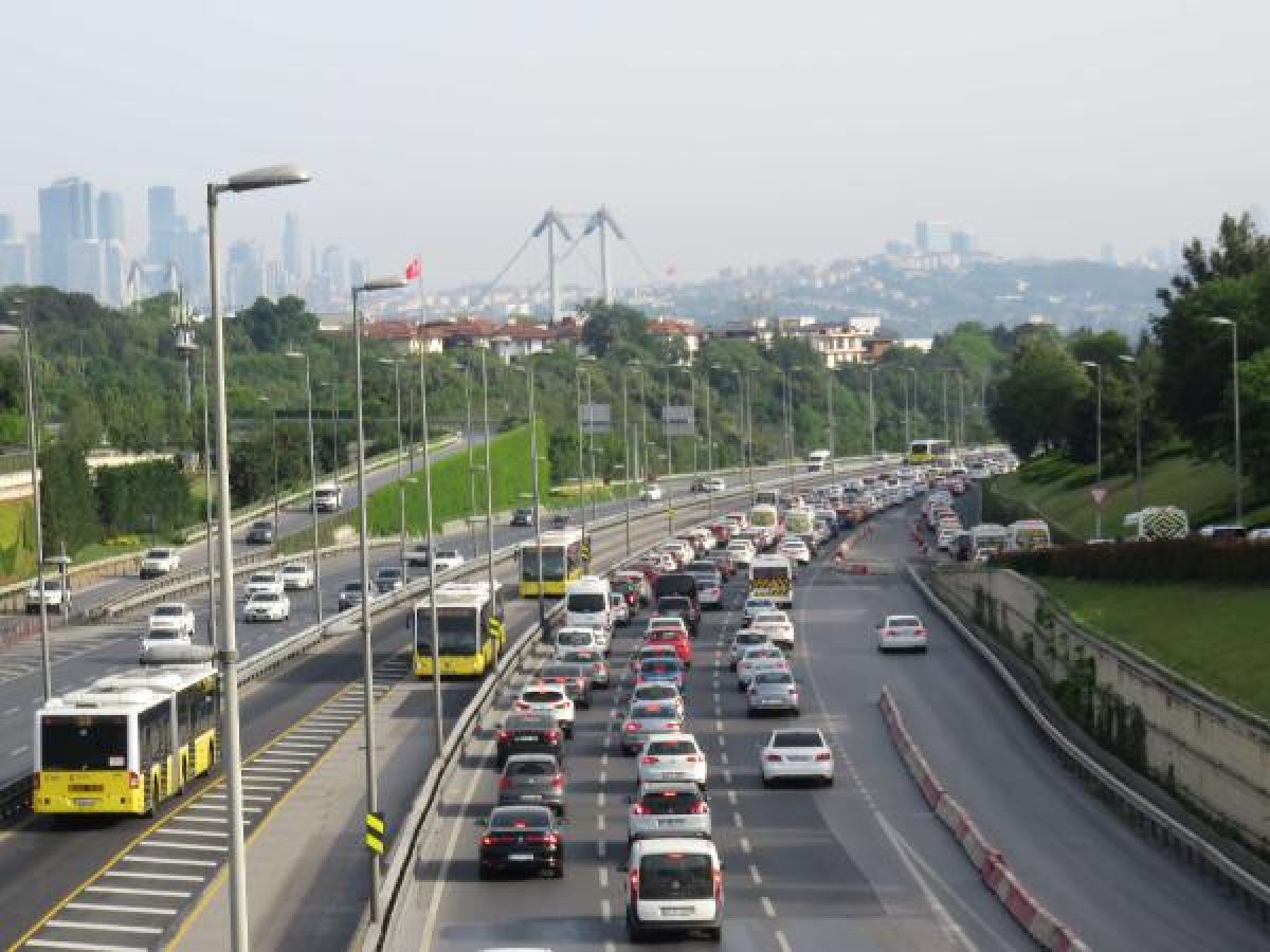 15 Temmuz Şehitler Köprüsü'nde trafik yoğunluğu -4
