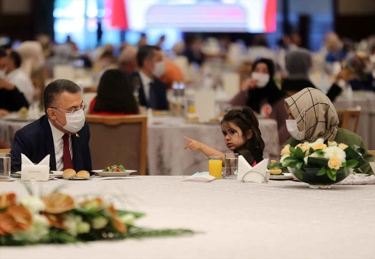 15 Temmuz şehitlerinin yakınları Erdoğan'la buluştu #6