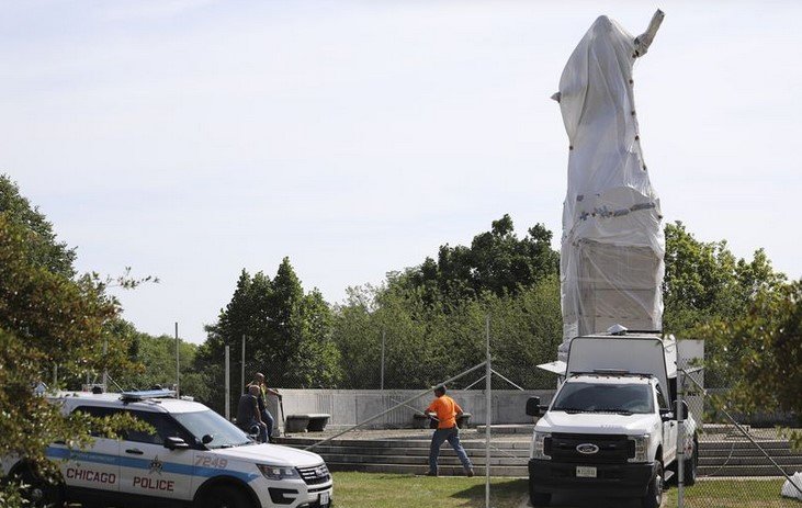 ABD'de Kristof Kolomb heykellerine saldırılar sürüyor #3