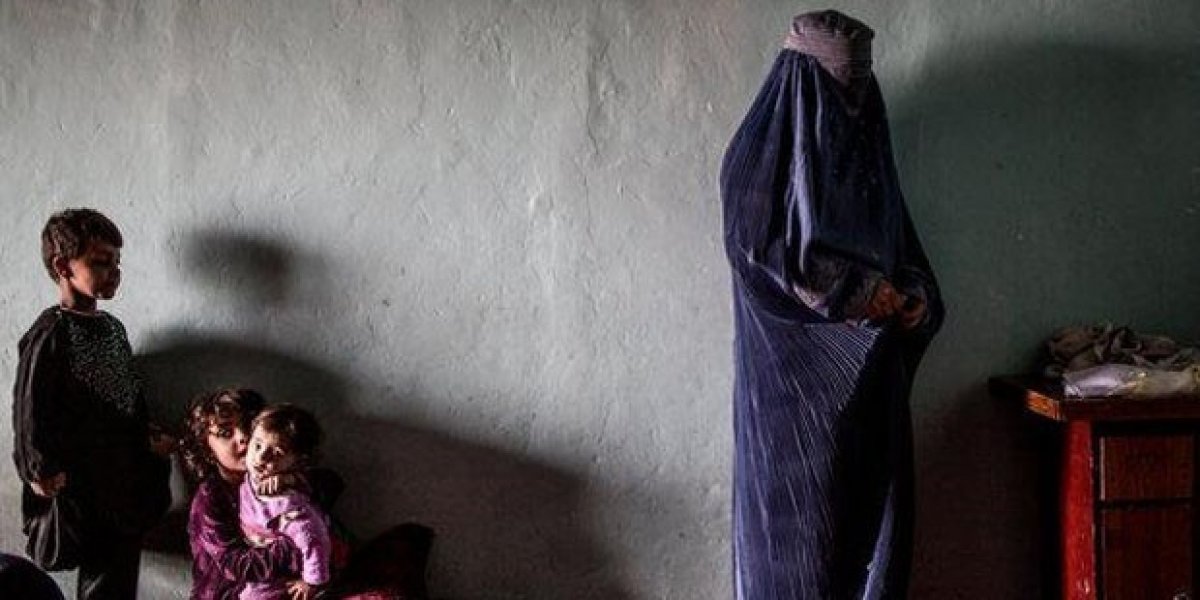 Afganistan'da her valiye en az 1 kadın yardımcı atanacak #2
