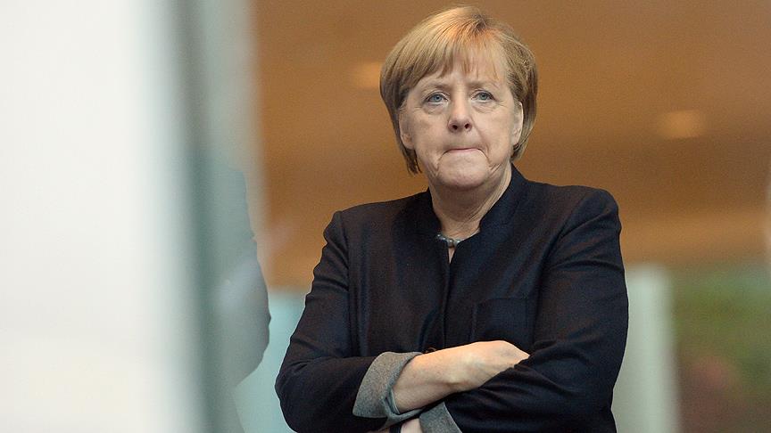 Almanya Başbakanı Angela Merkel: AB, Yunanistan ı desteklemeli #1