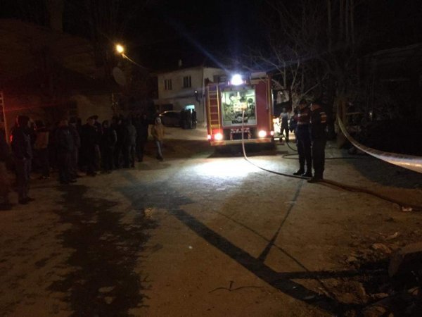Aydın'da küle dönen evde 1 kişi yanarak hayatını kaybetti