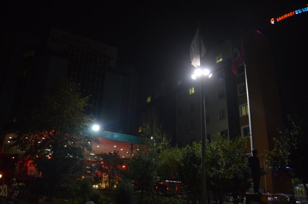 Bakırköy Eğitim ve Araştırma Hastanesi'nde yangın çıktı