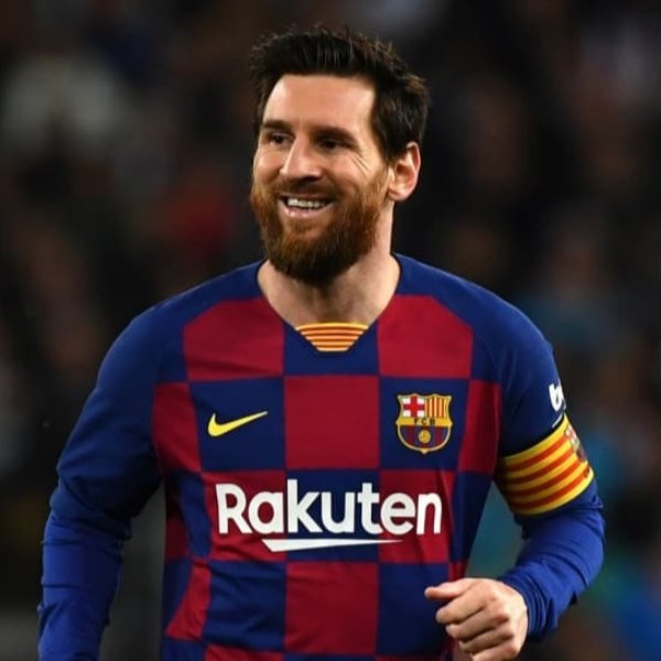 Barcelona'dan Messi'ye yeni sözleşme #1