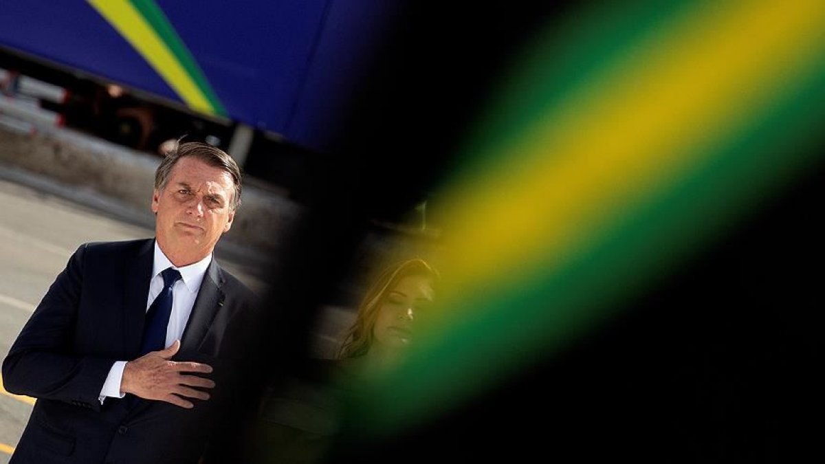 Bolsonaro'ya maske takma zorunluluğu #2