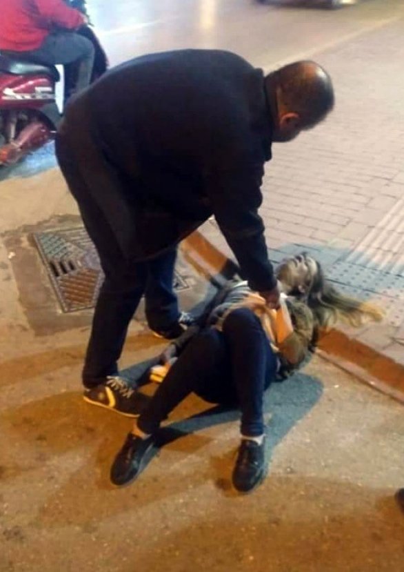 Bursa'da bir kişi tartıştığı eşini bıçakla yaraladı