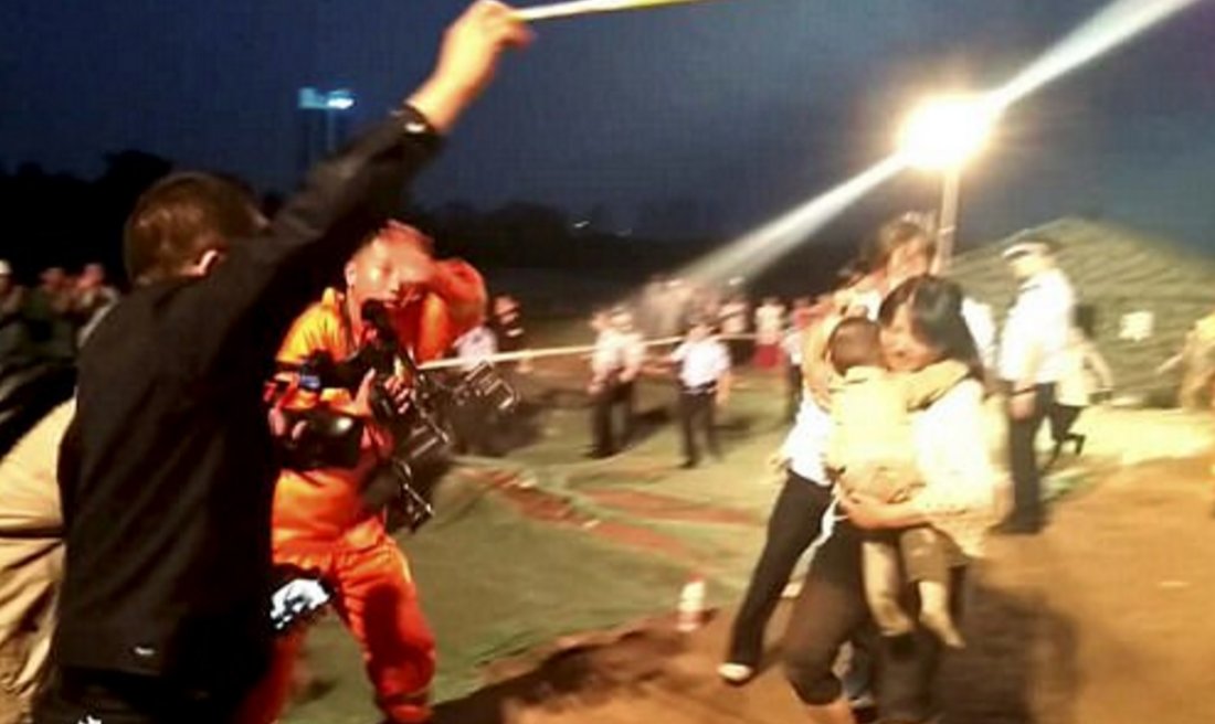 Çin'de 50 metrelik kuyuya düşen bebeğin mucize kurtuluşu