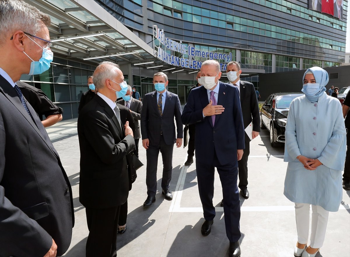 Cumhurbaşkanı Erdoğan, Göztepe Şehir Hastanesi ni hizmete açtı #6