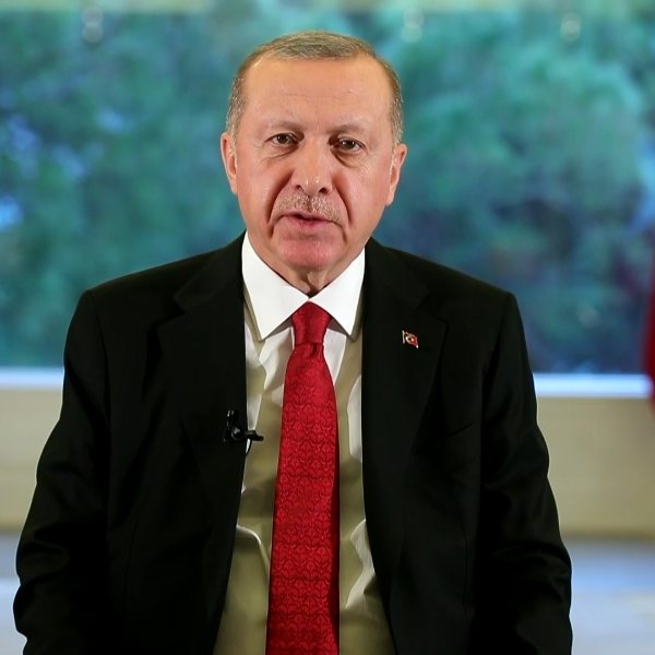 Cumhurbaşkanı Erdoğan: Hizmette asla 'tamam' demiyoruz