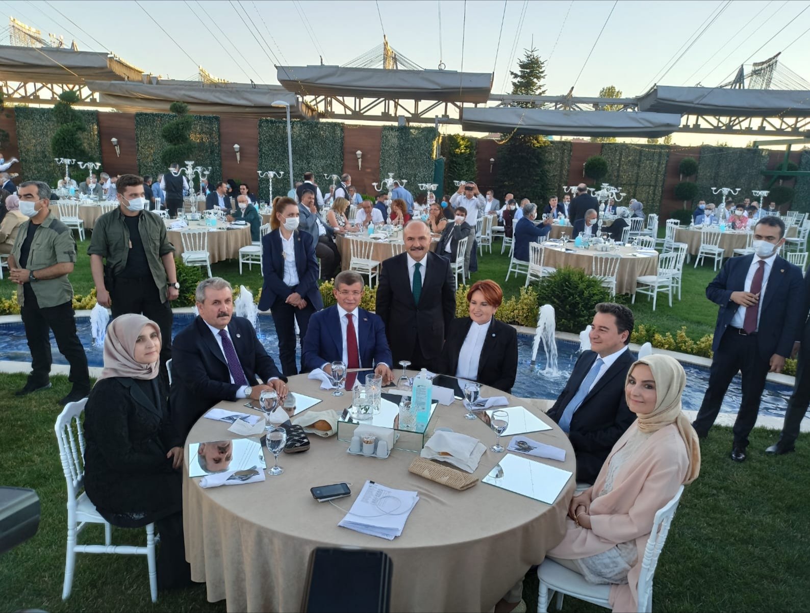 Davutoğlu, Babacan, Akşener ve Destici düğünde buluştu #1
