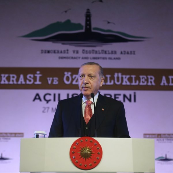 Erdoğan: Fatih sondaj gemisi Karadeniz'e açılacak