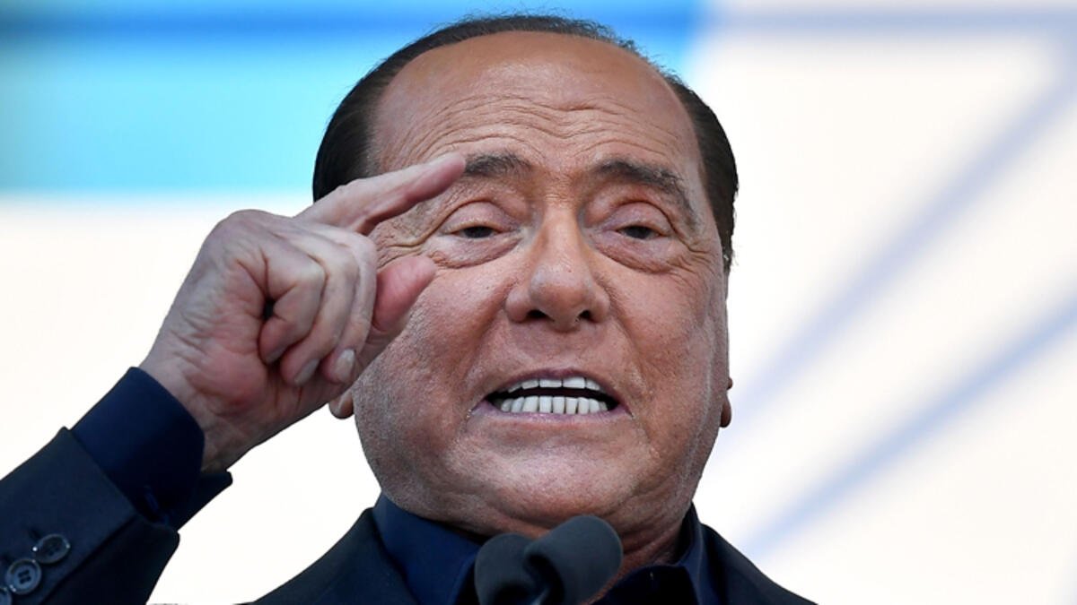 Eski İtalya Başbakanı Silvio Berlusconi nin koronavirüs testi pozitif çıktı #1