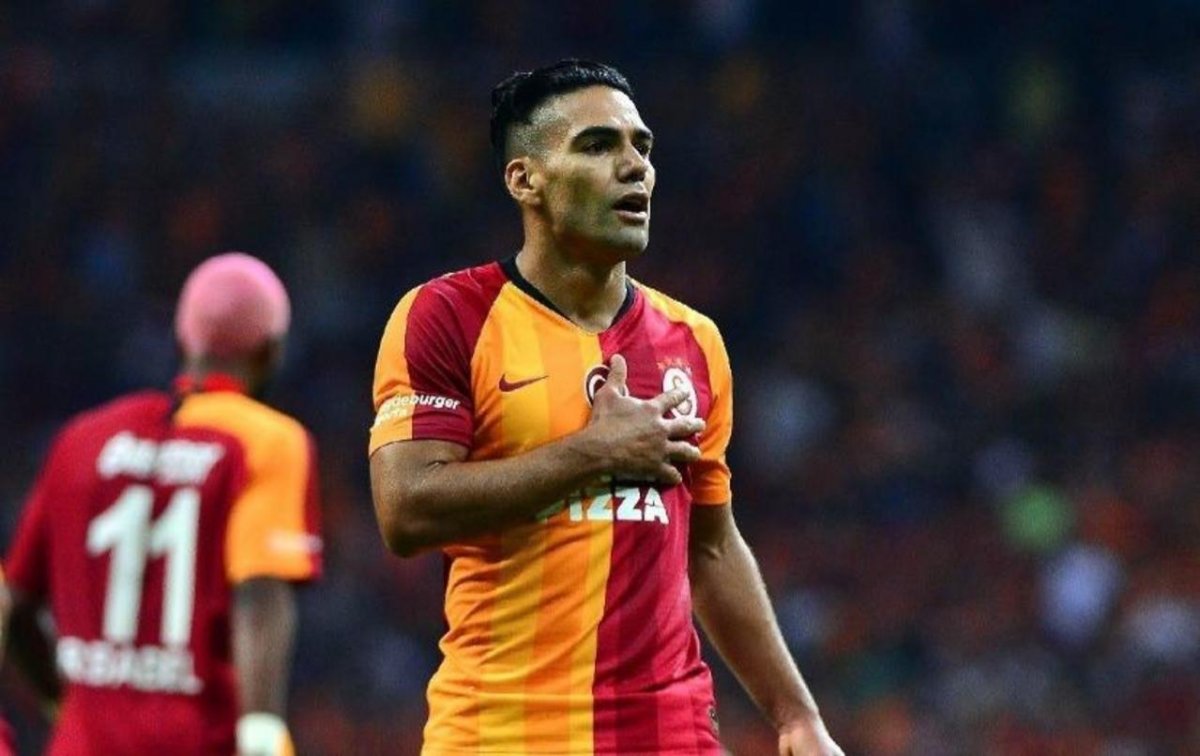 Falcao: Gördüğüm en tutkulu taraftar Galatasaray da #3