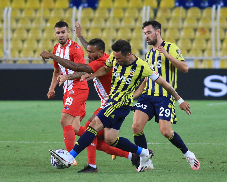 Fenerbahçe hazırlık maçında Antalyaspor u 4-0 yendi #2