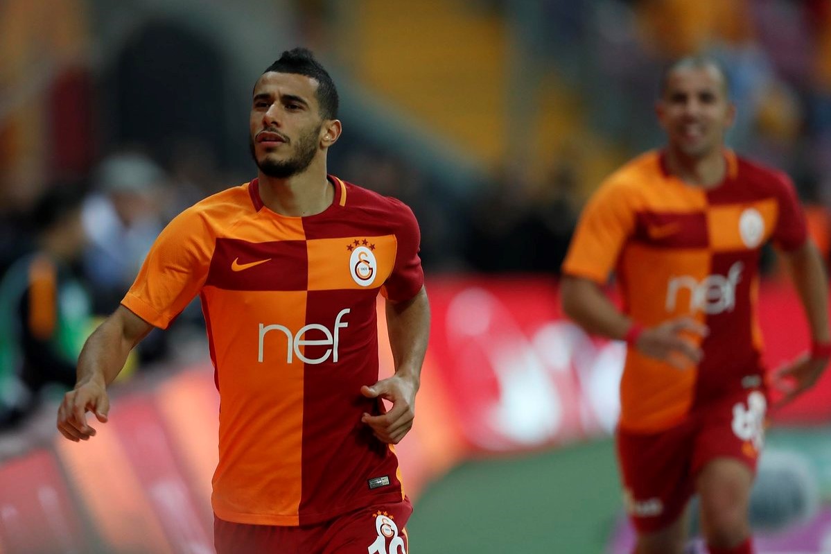Galatasaray da Belhanda ve Feghouli krizi #1