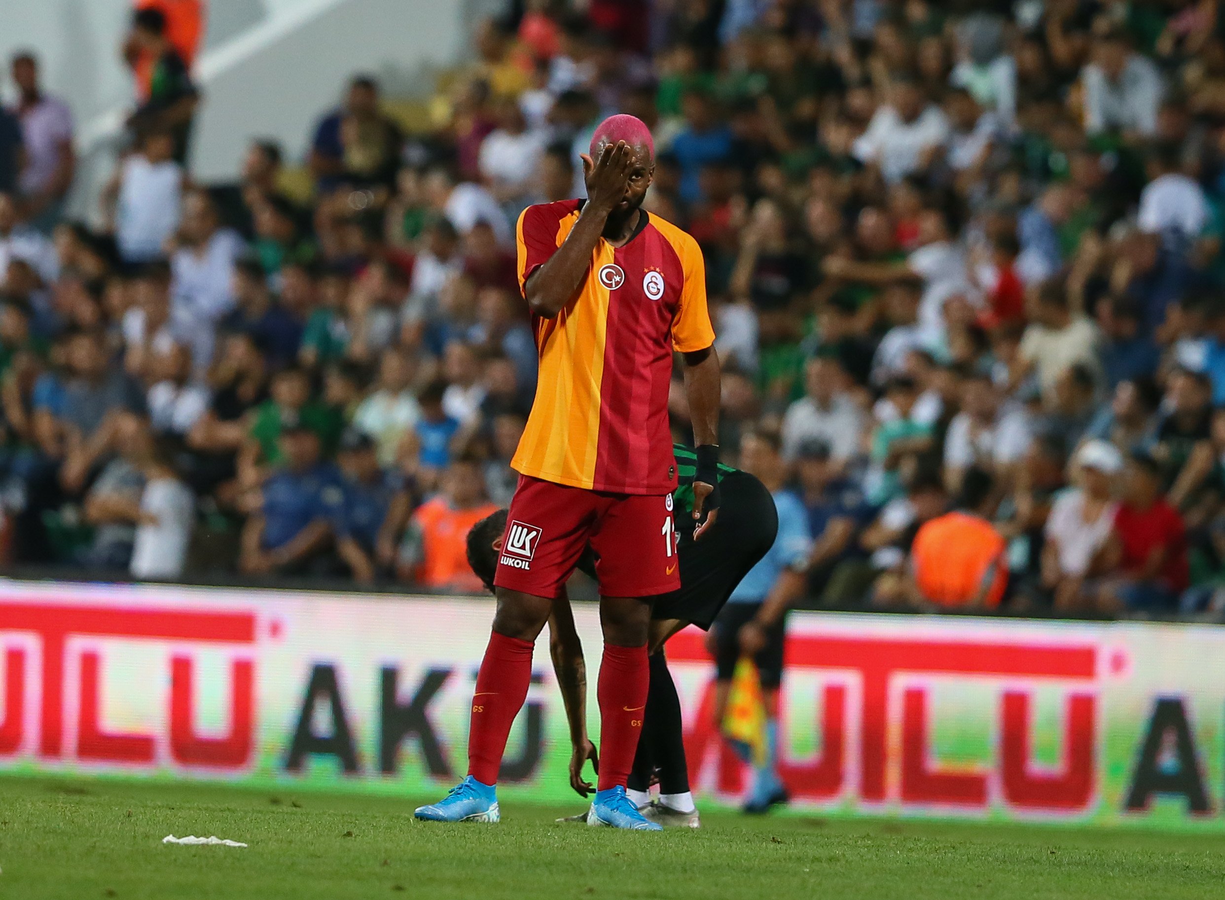 Galatasaray'da kamp kadrosuna alınmayacak isimler #1