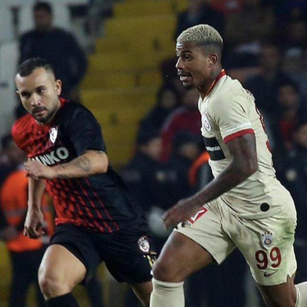 Galatasaray-Gaziantep maçının ilk 11'leri