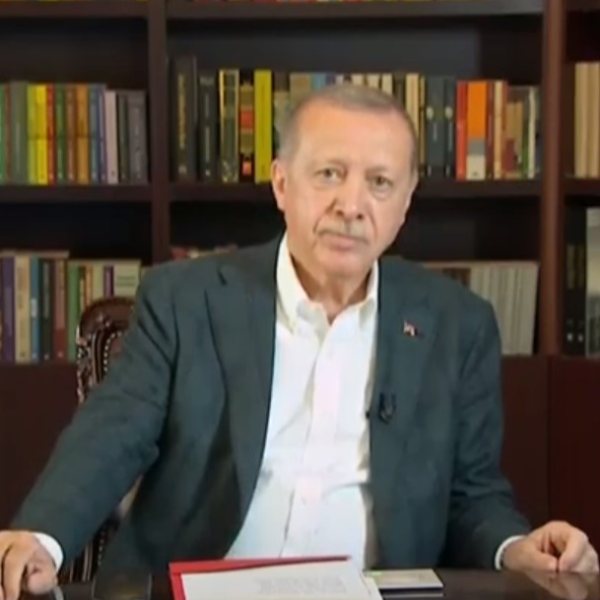 Gençlerden Erdoğan'a sosyal medya sorusu #1