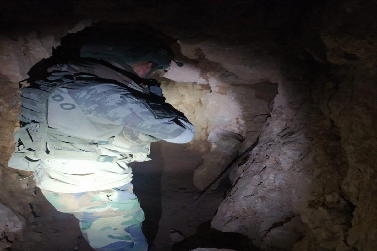 Haftanin'de 150 metrelik mağara bulundu #2