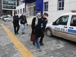 İdarecilere saldıran sağlık çalışanı ve eşi gözaltına alındı