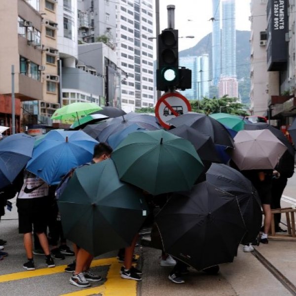 İngiltere, Hong Konglulara vatandaşlık verecek #1
