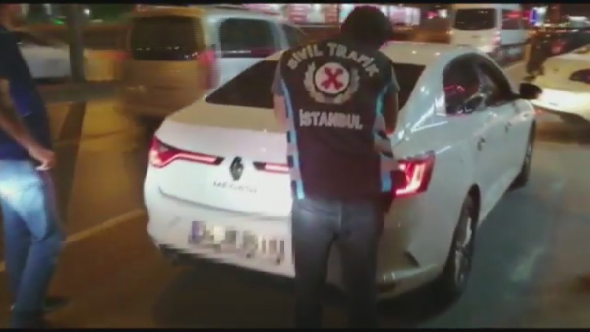 İstanbul da, abartılı egzozlu araçlara ceza yağdı #1