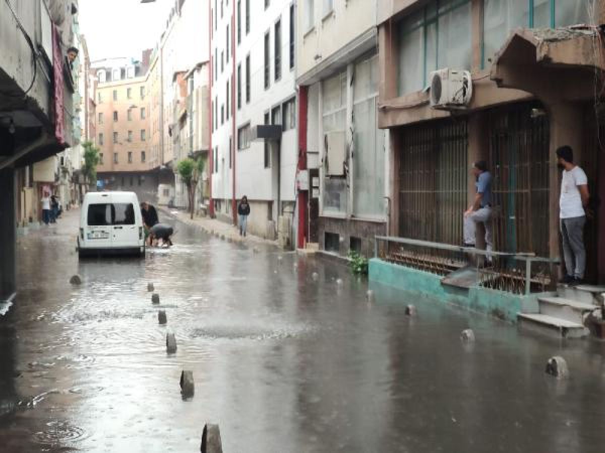 Fotoğraflar // İstanbul'da şiddetli yağmur ve dolu -4