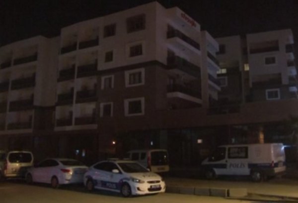 İzmir'de polis memurunu öldüren kadın intihar etti