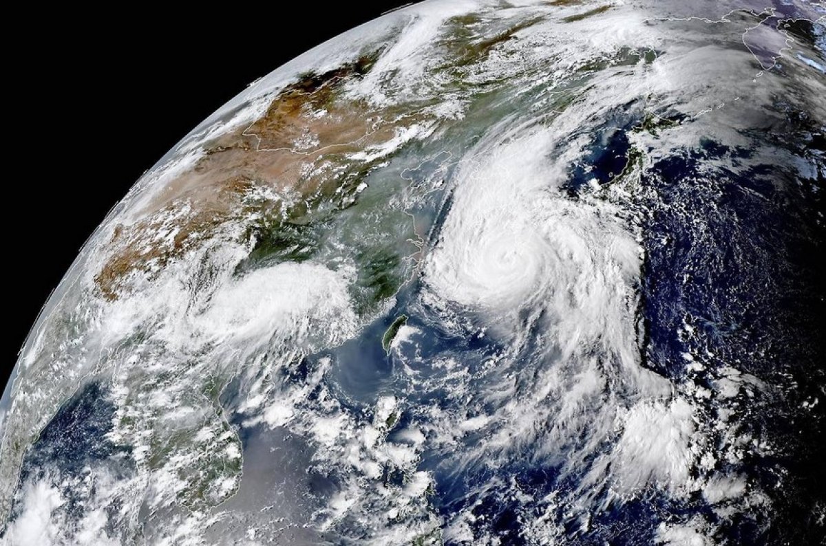 Japonya da Haişen tayfunu nedeniyle 8 milyon kişinin tahliyesi istendi #2