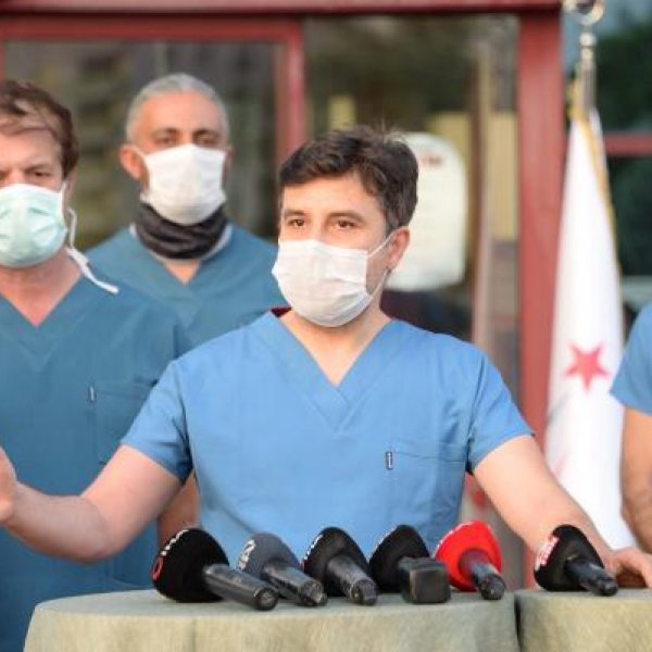 Korona hastası Türk Işın tedavisiyle iyileşti #1