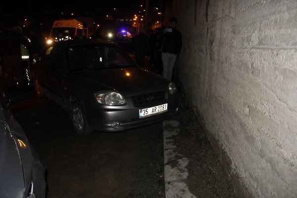 Kütahya'da trafik kazası: 3 yaralı