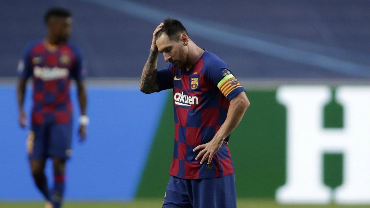 Lionel Messi, Barcelona da şimdilik kalıyor #1