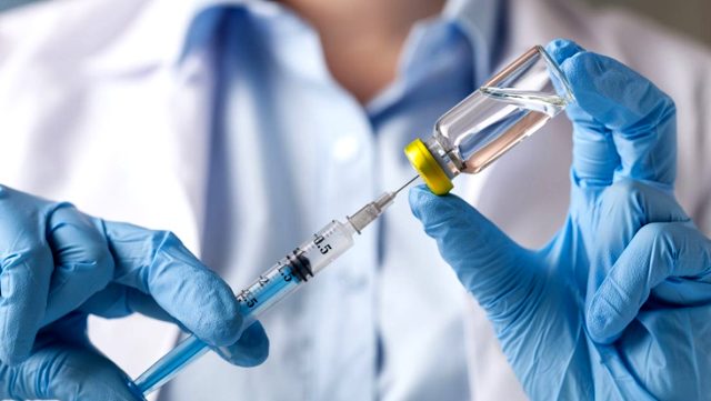 Rusya korona aşısını ekim ayında piyasaya sürecek #1
