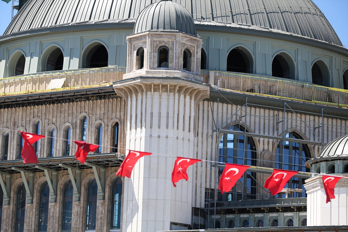 Taksim Camii'nin genel işçiliğinin yüzde 65'i tamamlandı #9