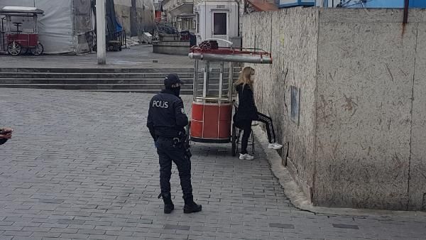 Taksim İlkyardım Hastanesi'nden karantinadan kaçan kadın yakalandı (1)   -2